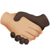 Bagaimana Handshake: Medium-Light Skin Tone, Dark Skin Tone emoji terlihat di Apple.