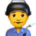 Bagaimana Man Factory Worker emoji terlihat di Apple.