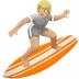 Bagaimana Person Surfing: Medium-Light Skin Tone emoji terlihat di Apple.