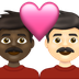 Cómo se ve el emoji Pareja enamorada: hombre, hombre, tono de piel oscuro, tono de piel claro en Emojipedia.