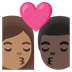 Bagaimana emoji Cium: perempuan, lelaki, ton kulit sederhana dan ton kulit gelap kelihatan di Google.