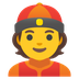 Bagaimana emoji Lelaki bertopi cina kelihatan di Google.