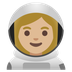 A quoi ressemblent les emoji Astronaute femme: peau moyennement claire sur Google.