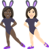 Hur Kvinnor med kaninöron: mörk hy, ljus hy emoji ser ut på Joypixels.