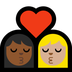 Bagaimana Kiss: Woman, Woman, Medium-Dark Skin Tone, Medium-Light Skin Tone emoji terlihat di Microsoft.