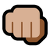 Bagaimana Oncoming Fist: Medium-Light Skin Tone emoji terlihat di Microsoft.