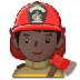 Cómo se ve el emoji Bombero hombre: tono de piel oscuro en Samsung.