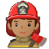 Cómo se ve el emoji Bombero hombre: tono de piel medio en Samsung.