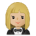 A quoi ressemblent les emoji Femme en smoking: peau moyennement claire sur Samsung.