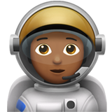 Bagaimana Astronaut: warna kulit gelap-sedang emoji terlihat di Apple.