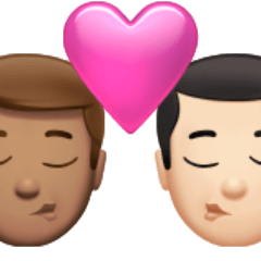 A quoi ressemblent les emoji Bisou : homme, homme, peau légèrement mate et peau claire sur Apple.