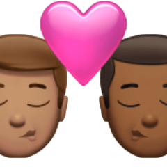 Πώς φαίνεται το emoji Φιλί: άντρας, άντρας, μεσαίος τόνος δέρματος, μεσαίος-σκούρος τόνος δέρματος στο Apple.