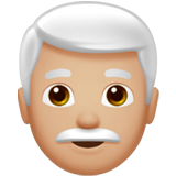 Cómo se ve el emoji Hombre: tono de piel claro medio y pelo blanco en Apple.