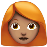 A quoi ressemblent les emoji Femme: peau légèrement mate et cheveux roux sur Apple.