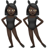 Apple에서토끼 귀를 쓰고 춤추는 여자들: 검은색 피부그림 이모티콘이 어떻게 보이는지.