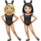 A quoi ressemblent les emoji Femmes avec des oreilles de lapin : peau moyennement claire et peau claire sur Apple.