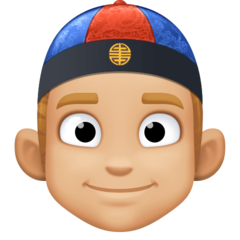 Cómo se ve el emoji Hombre con gorro chino: tono de piel claro medio en Facebook.