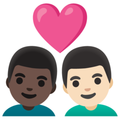 Bagaimana emoji Pasangan dengan simbol hati: lelaki, lelaki, ton kulit gelap dan ton kulit cerah kelihatan di Google.