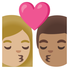 A quoi ressemblent les emoji Bisou : femme, homme, peau moyennement claire et peau légèrement mate sur Google.