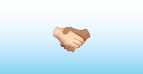 🫱🏽‍🫲🏼 Handshake: Medium Skin Tone, Medium-Light Skin Tone on Apple iOS  16.4