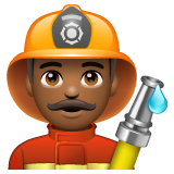 Bagaimana Man Firefighter: Medium-Dark Skin Tone emoji terlihat di Whatsapp.