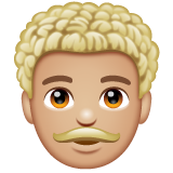 Bagaimana Man: Medium-Light Skin Tone, Curly Hair emoji terlihat di Whatsapp.