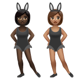 A quoi ressemblent les emoji Femmes avec des oreilles de lapin : peau foncée et peau légèrement mate sur Whatsapp.